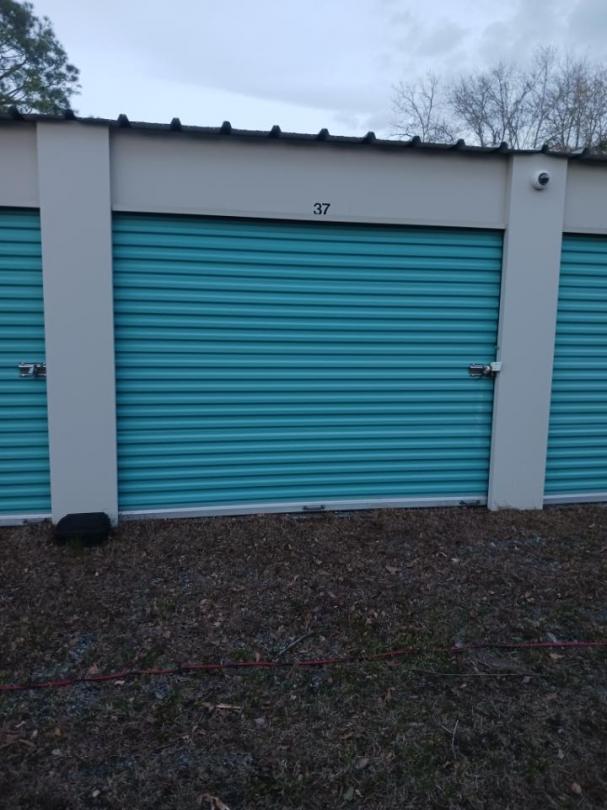 Storage Unit Auction in Swainsboro, GA at Swainsboro Fullbasment Self